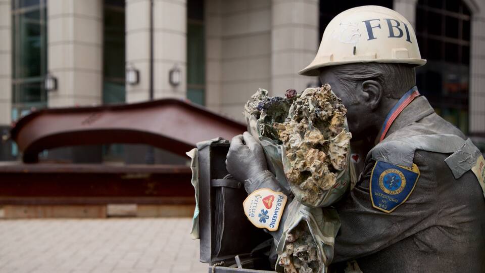 Jersey City featuring a statue or sculpture