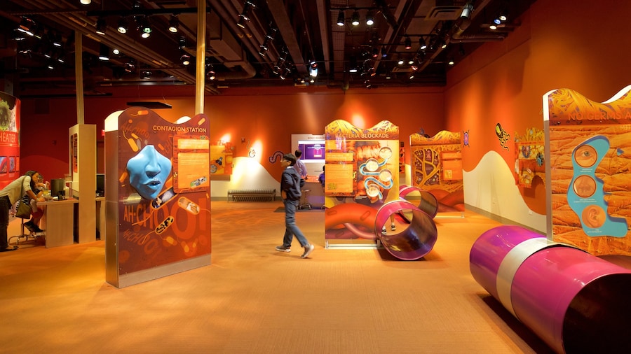 Liberty Science Center qui includes vues intérieures