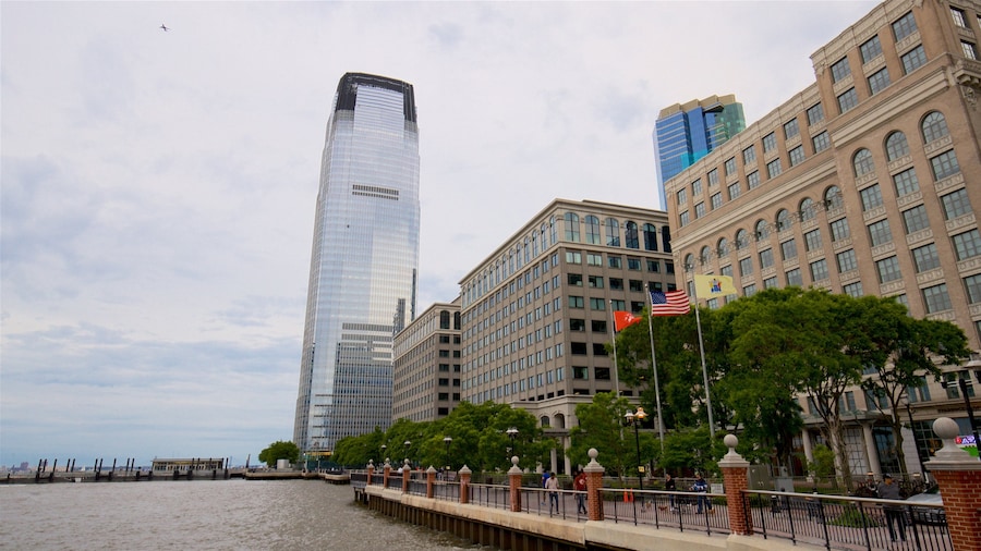 Goldman Sachs Tower caratteristiche di baia e porto, città e casa a torre