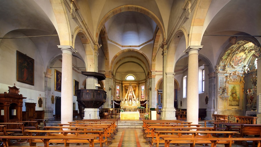 Iglesia de San Leonardo que incluye vista interna, elementos patrimoniales y una iglesia o catedral