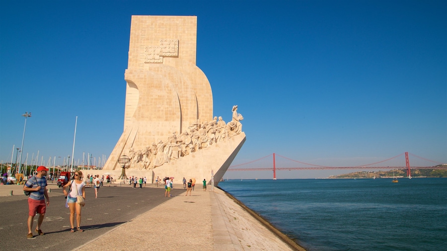 Padrão dos Descobrimentos caratteristiche di monumento, ponte e strade