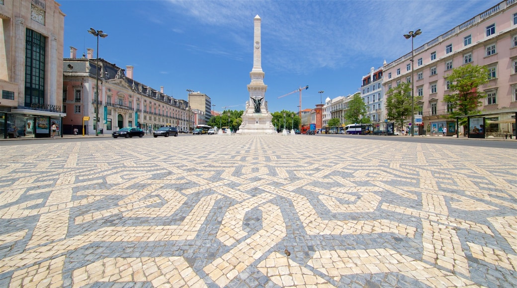 Place Restauradores montrant square ou place, patrimoine historique et ville