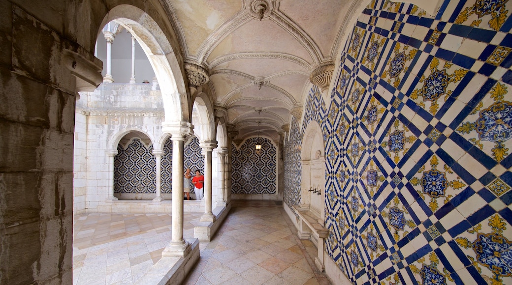 Museu Nacional do Azulejo caracterizando elementos de patrimônio e vistas internas