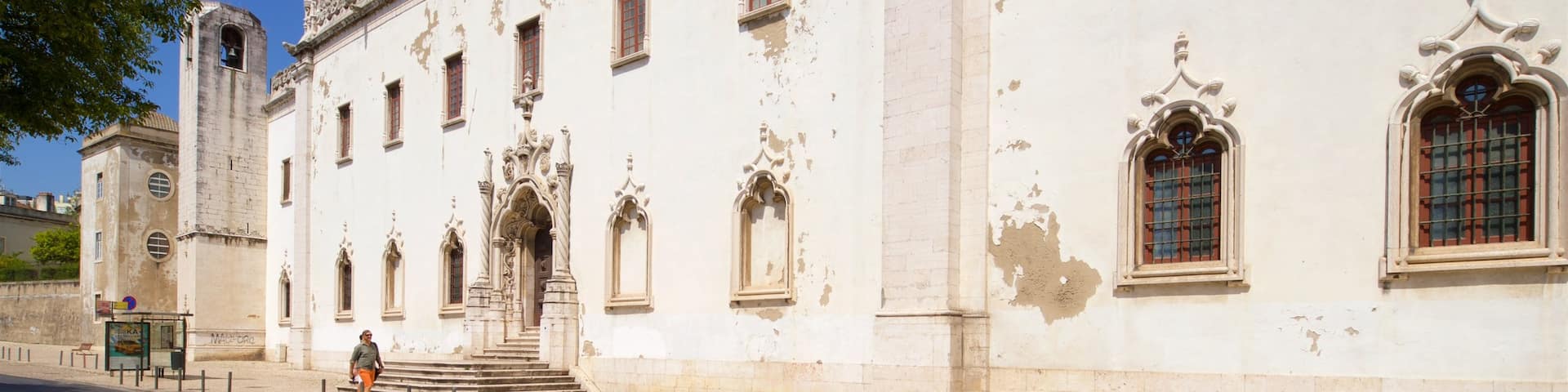 National Museum of Azulejos featuring heritage elements