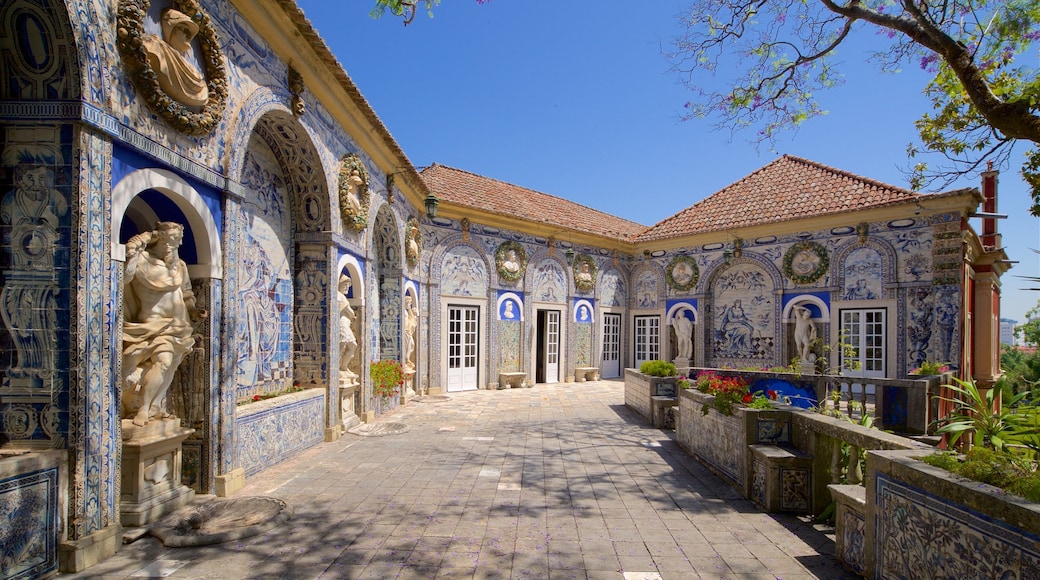 Palace of the Marquises which includes a statue or sculpture and heritage elements