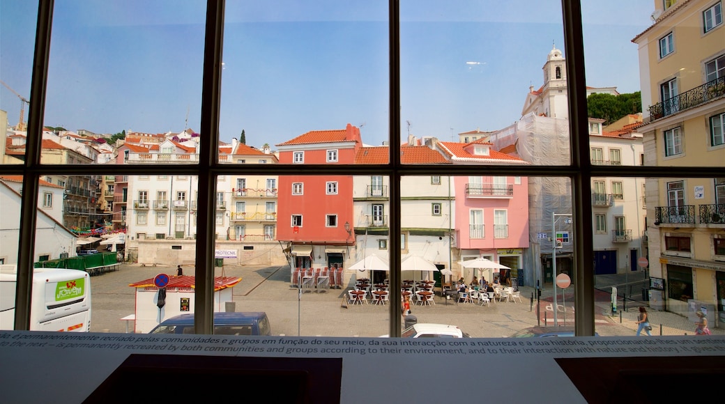 Fado Museum showing a city and interior views