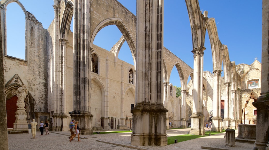 Carmo Convent showing heritage architecture