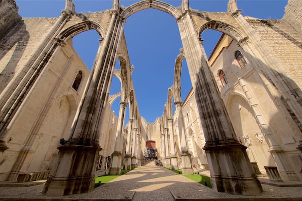Couvent des Carmes mettant en vedette patrimoine architectural