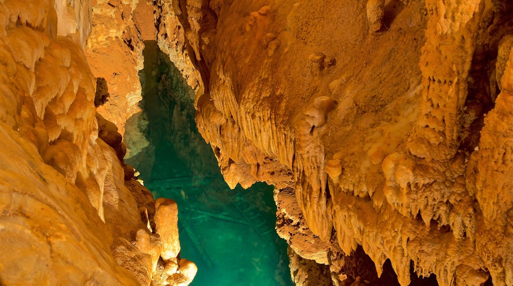 Bridal Cave mit einem Höhlen