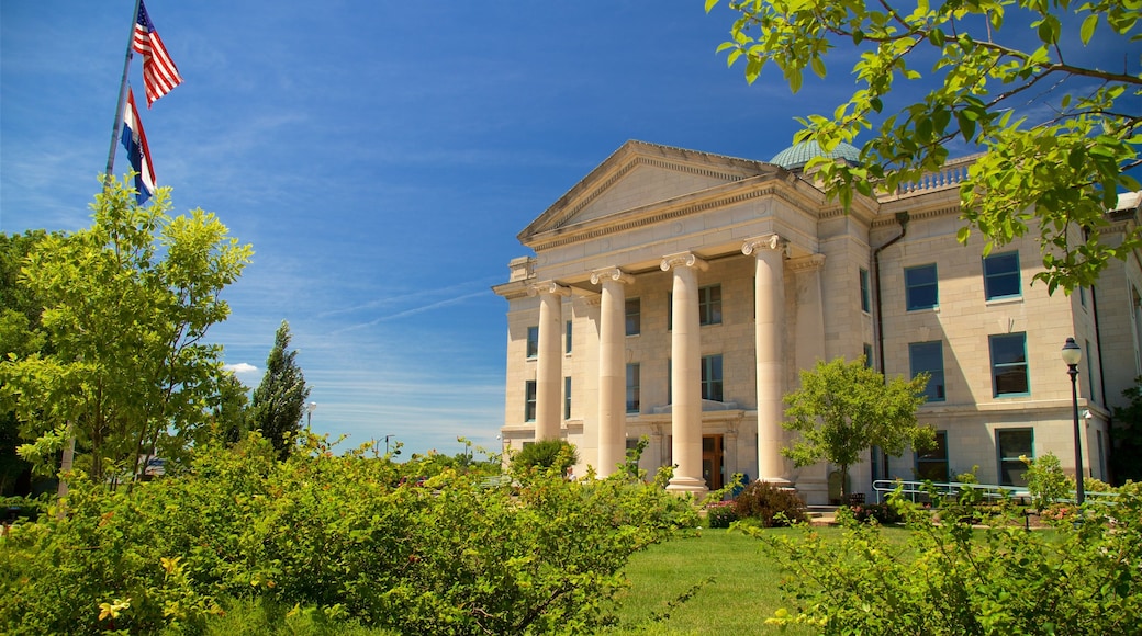 Columbia showing heritage architecture