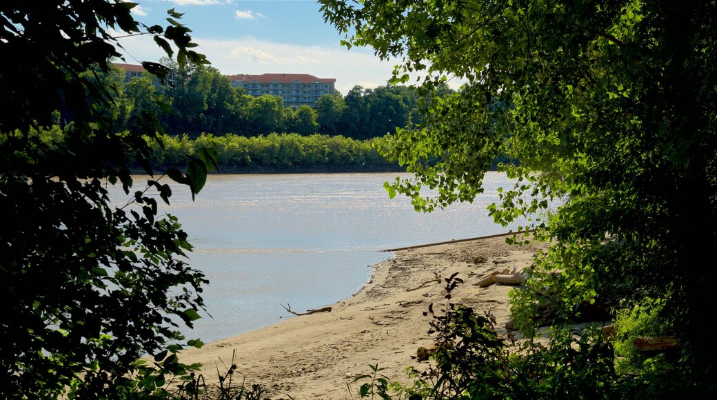 Jefferson City which includes a river or creek