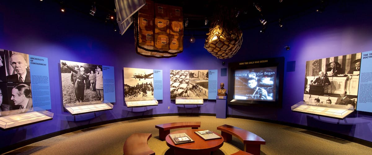 Harry S. Truman Library and Museum which includes heritage elements and interior views