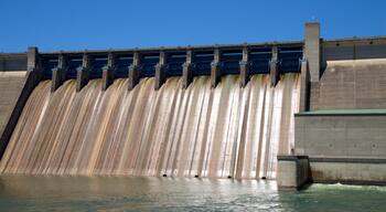Table Rock Dam featuring a lake or waterhole