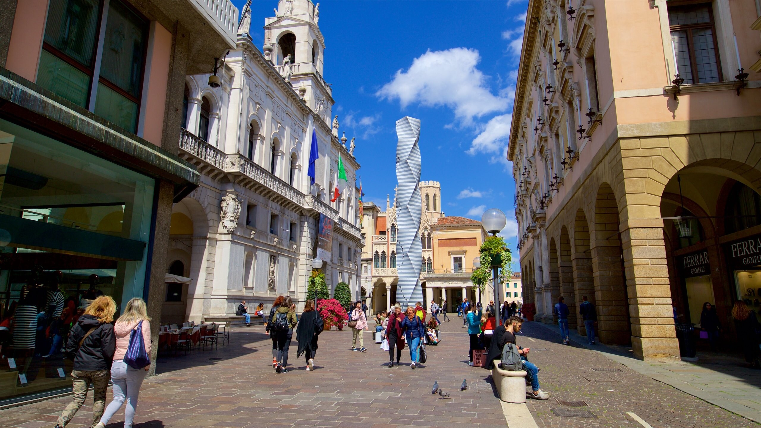 Visita Centro Storico scopri il meglio di Centro Storico, Padova, nel