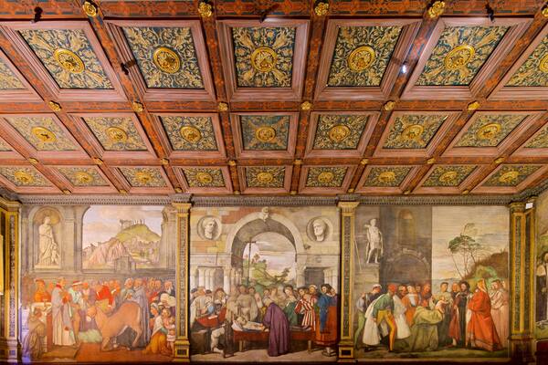 Musée Scoletta del Santo mettant en vedette aspects religieux, vues intérieures et patrimoine historique