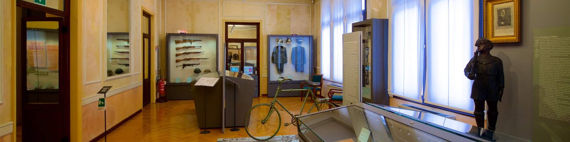 ムゼオ デル リソルジメント エ デル エタ コンテンポラネア 表示 屋内の眺め