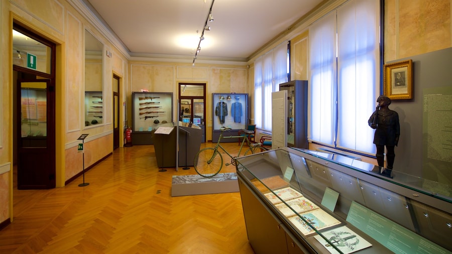 Museo del Risorgimento e Dell\' eta Contemporanea featuring interior views