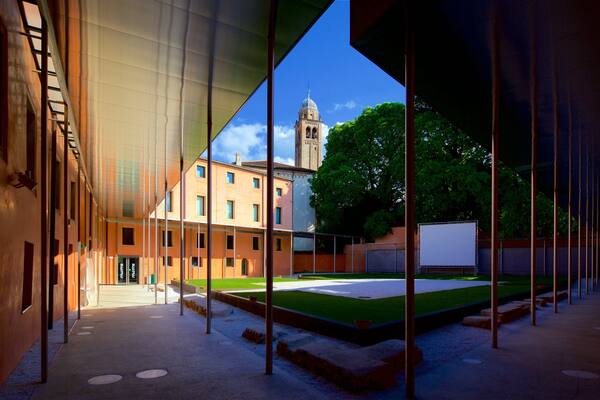 MUSME das einen Garten