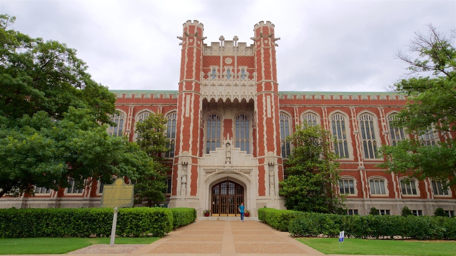 Bizzell Library showing a park and heritage architecture