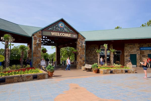 Parc zoologique d\'Oklahoma City mettant en vedette signalisation