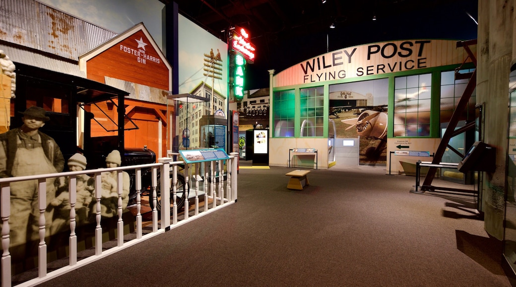 Oklahoma History Center welches beinhaltet Innenansichten