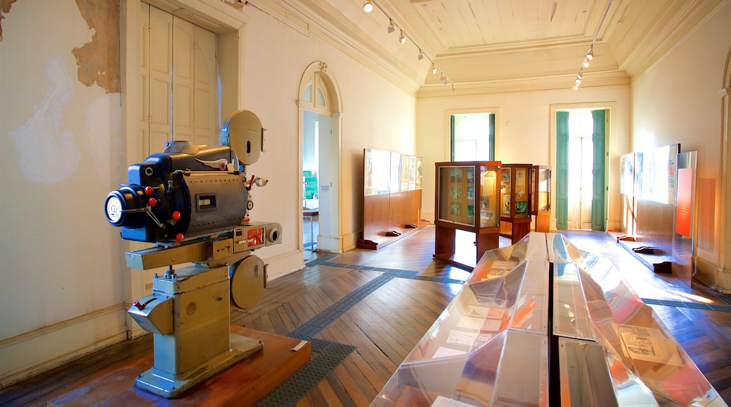 Museo de Imagen y Sonido que incluye elementos del patrimonio y vistas interiores