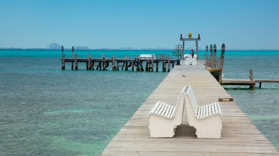Isla Mujeres which includes tropical scenes and general coastal views