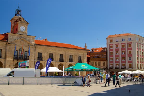 Place d\'Espagne montrant ville, patrimoine historique et scènes de rue