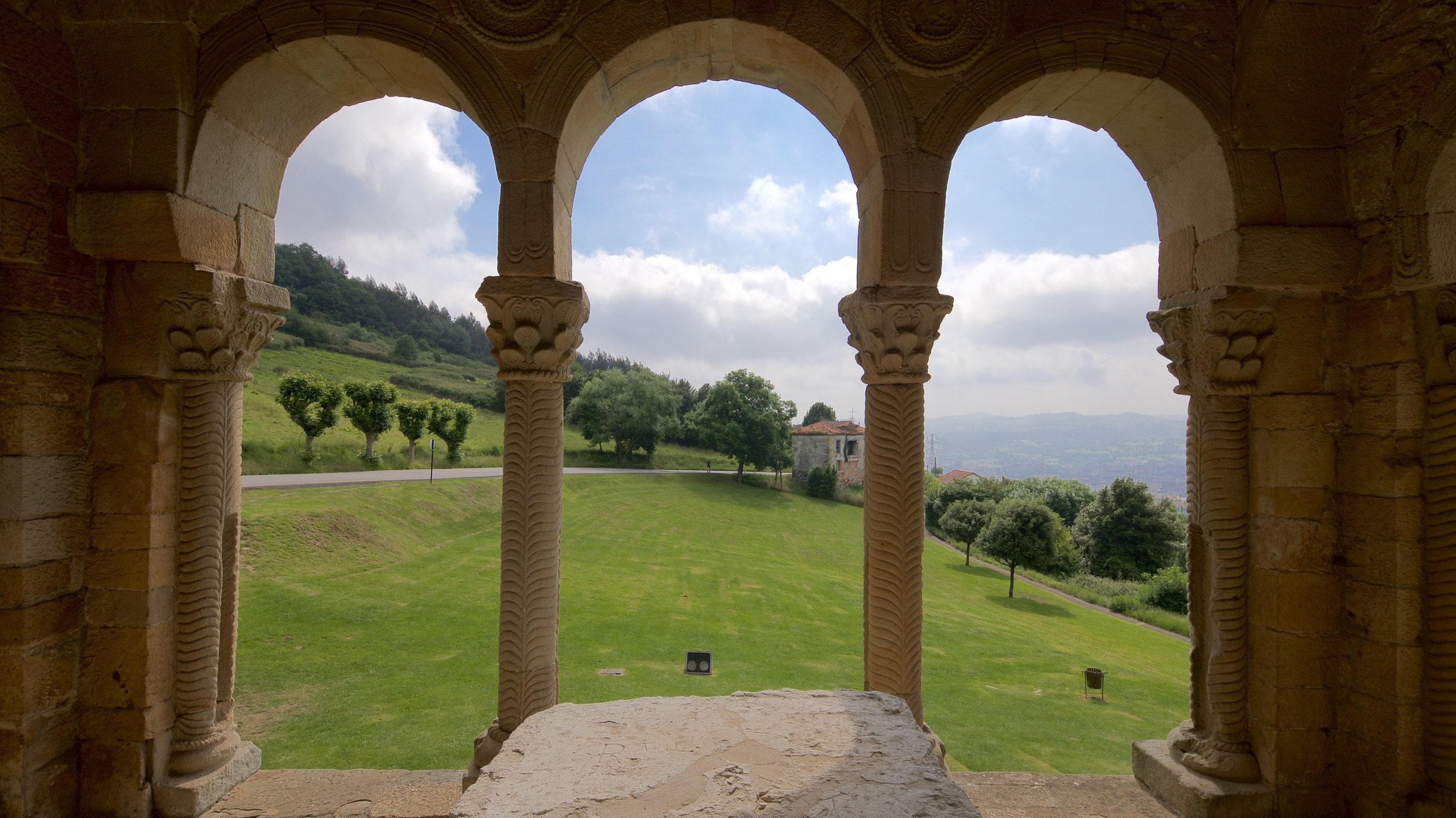 Église Santa María del Naranco Oviedo Visites & Activités Expedia.fr