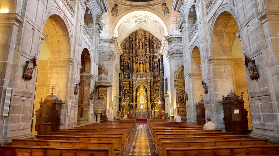 Parroquia San Isidoro El Real caratteristiche di oggetti d\'epoca, vista interna e chiesa o cattedrale