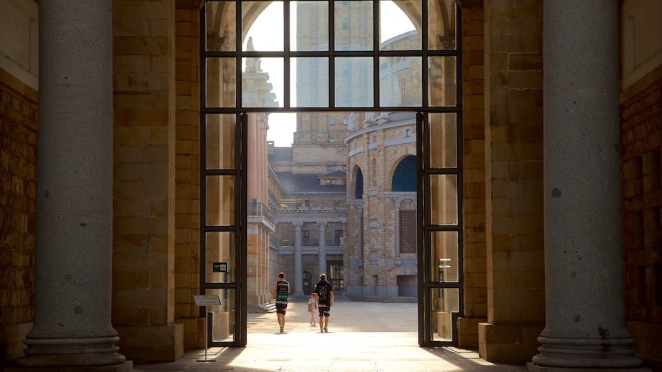 Laboral Ciudad de la Cultura featuring interior views, heritage elements and a city