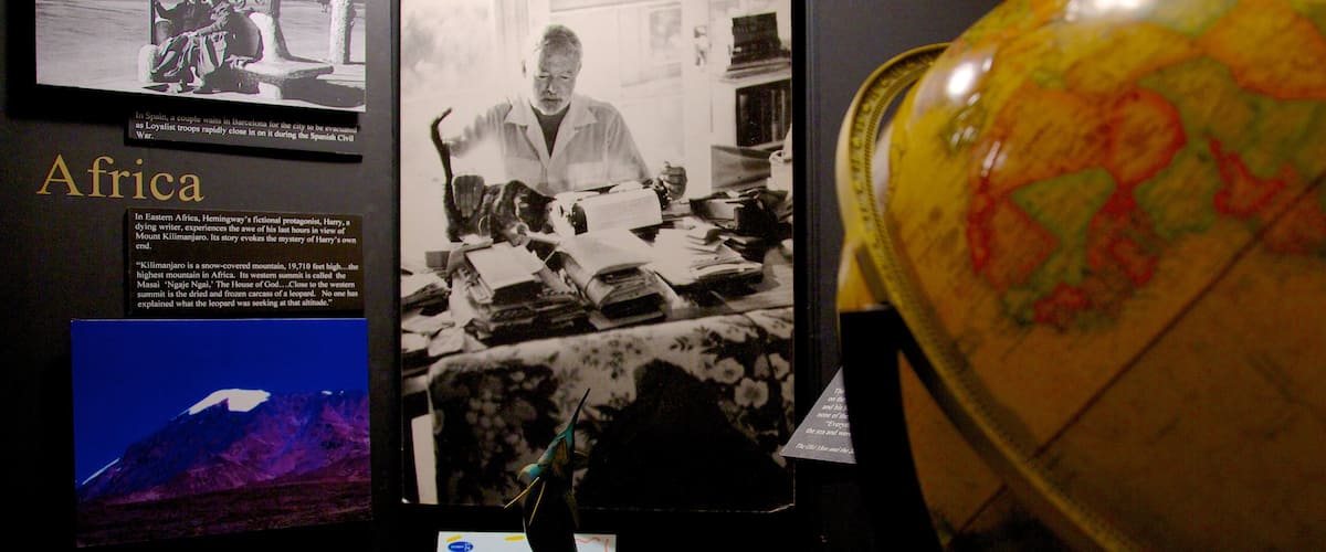 Museo y residencia de Ernest Hemingway que incluye vistas interiores