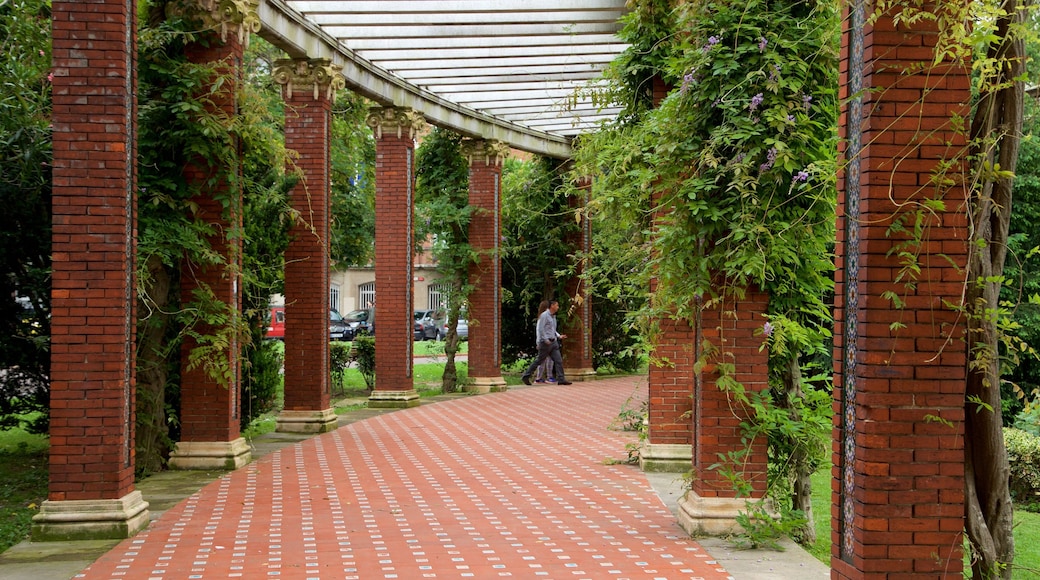 Park Dona Casilda Iturrizar inclusief een tuin