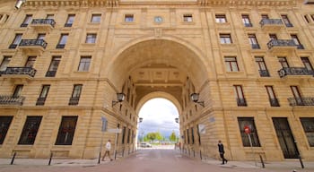 Bank Santander, Spanien das einen historische Architektur