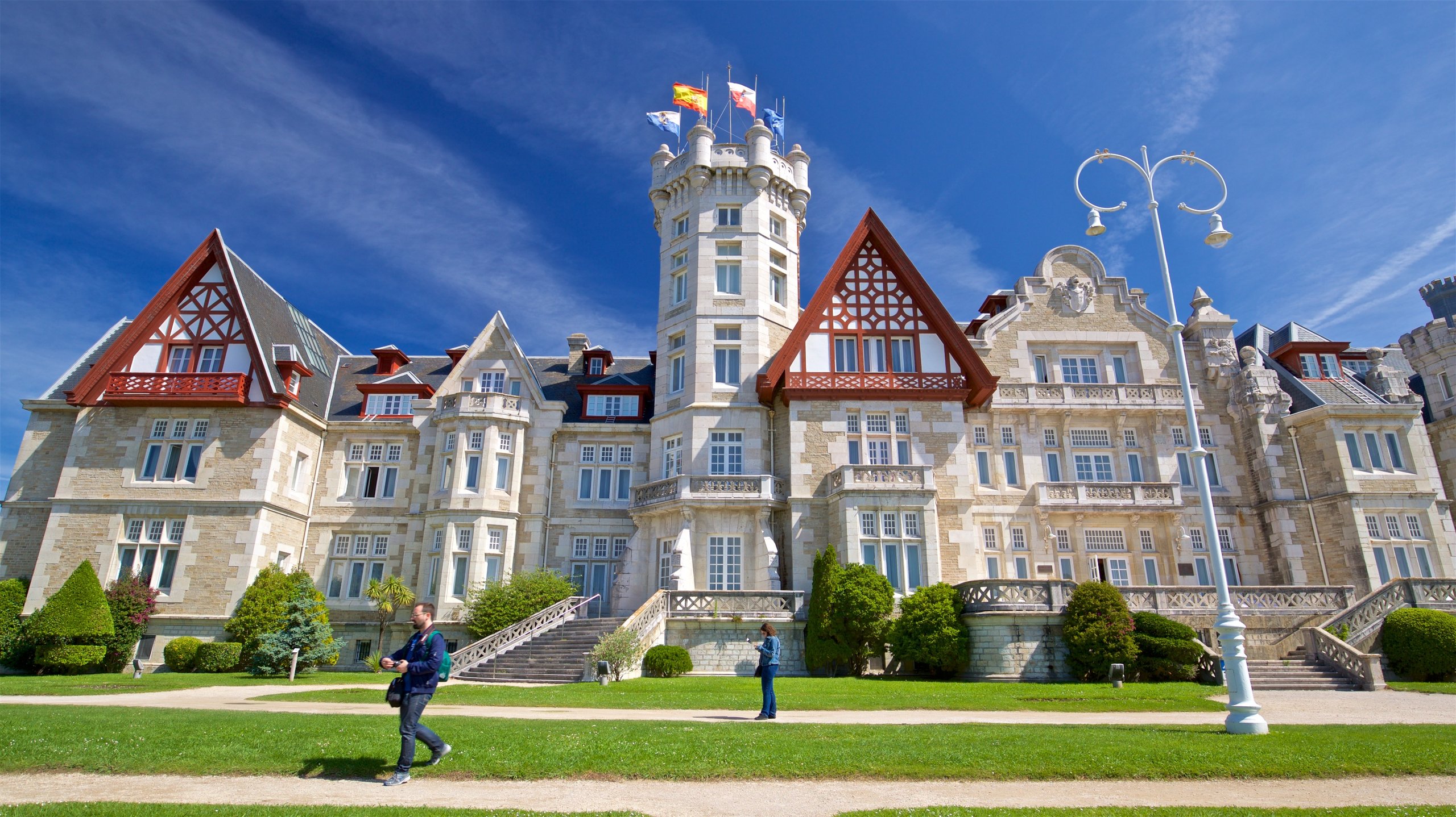 Palacio de la Magdalena welches beinhaltet Haus, Garten und historische Architektur