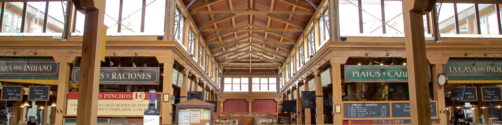 Santander das einen Innenansichten, Märkte und Bar