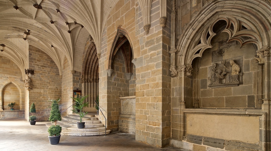 Church of San Saturnino featuring interior views and heritage elements