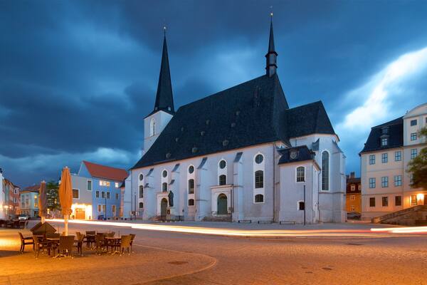 Stadtkirche St Peter und Paul montrant église ou cathédrale et scènes de nuit