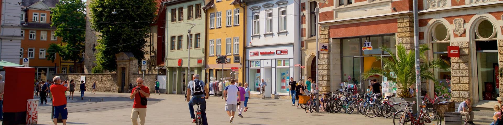 Erfurt mit einem Straßenszenen, Platz oder Plaza und Geschichtliches