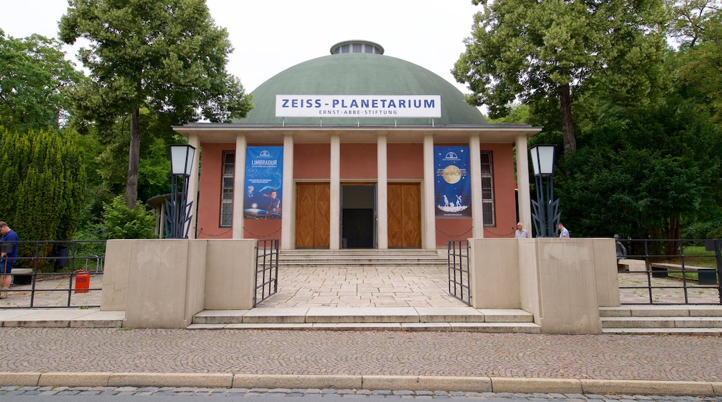 Zeiss Planetarium showing signage