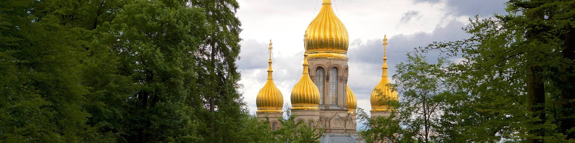 Russian Orthodox Church welches beinhaltet Kirche oder Kathedrale und historische Architektur