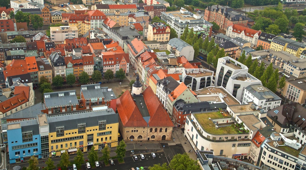 JenTower toont een stad