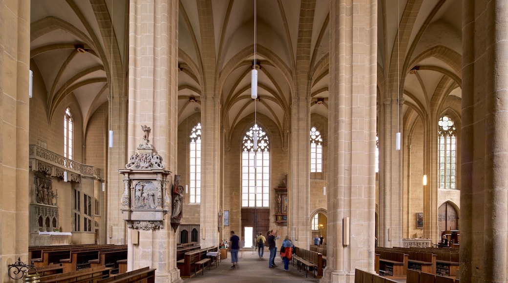 Erfurt fasiliteter samt innendørs, kirke eller katedral og kulturarv