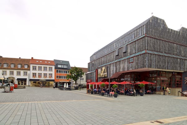Paderborn das einen Platz oder Plaza und Geschichtliches