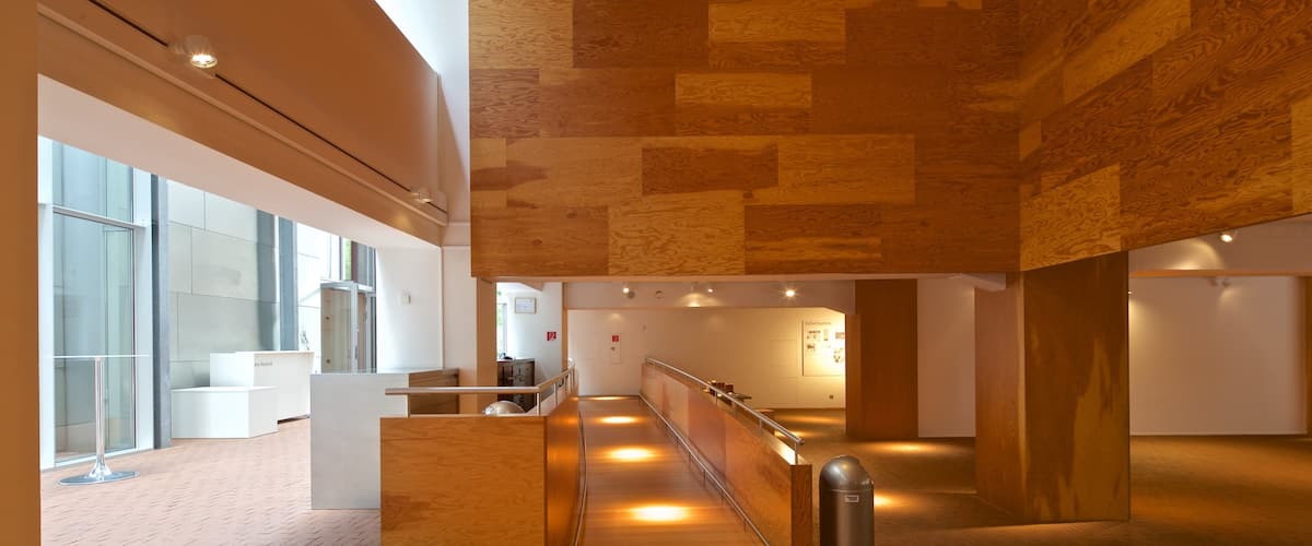 マルタ ヘルフォルト美術館 表示 屋内の眺め