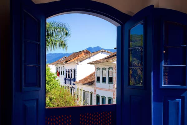 Casa da Cultura de Paraty welches beinhaltet Innenansichten