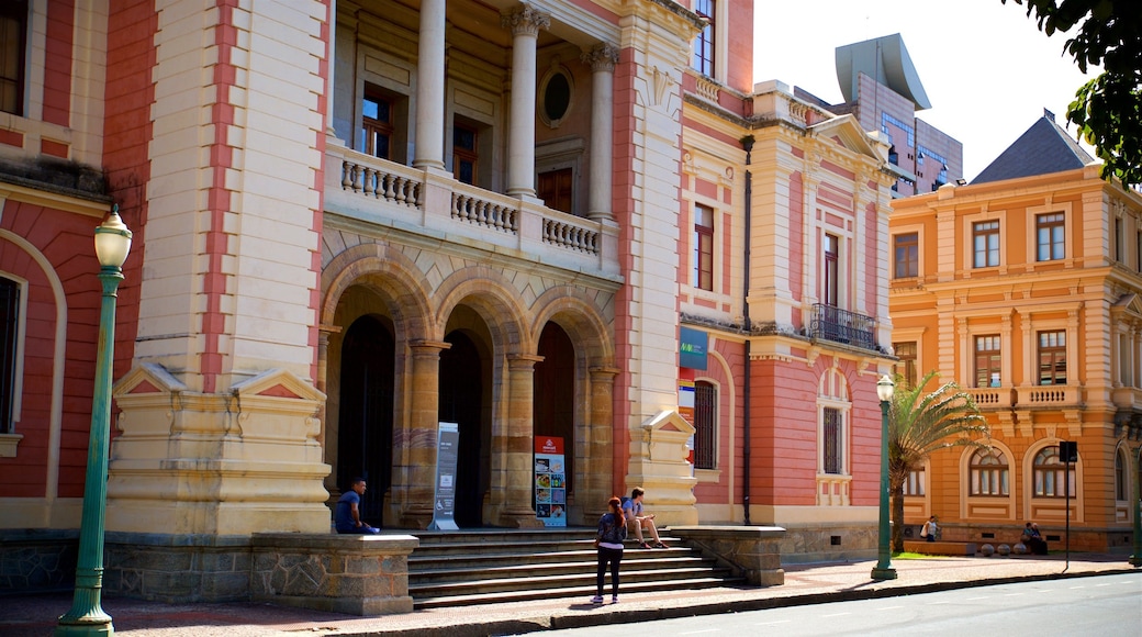 Mining Museum featuring heritage architecture