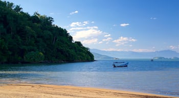 Praia do Pontal das einen allgemeine Küstenansicht und Sandstrand