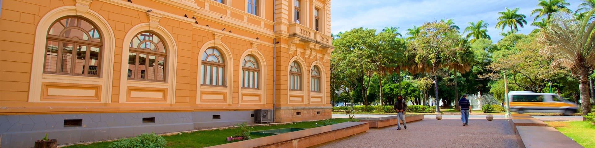 Memorial Minas Gerais Vale featuring heritage architecture and a garden