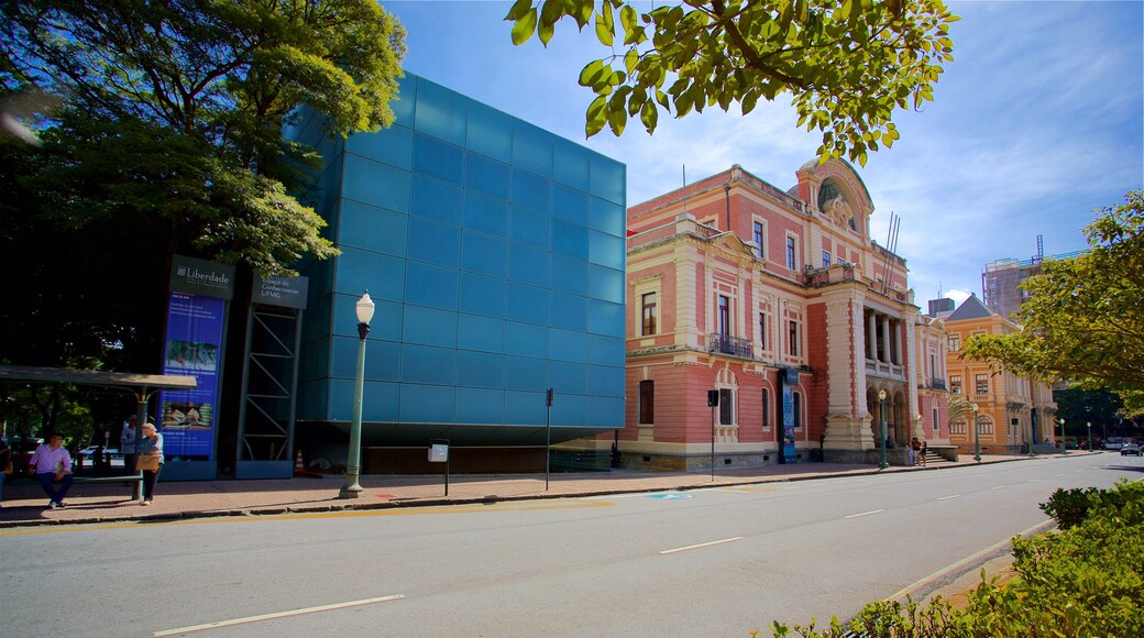 Tim UFMG Knowledge Space which includes a city and heritage architecture